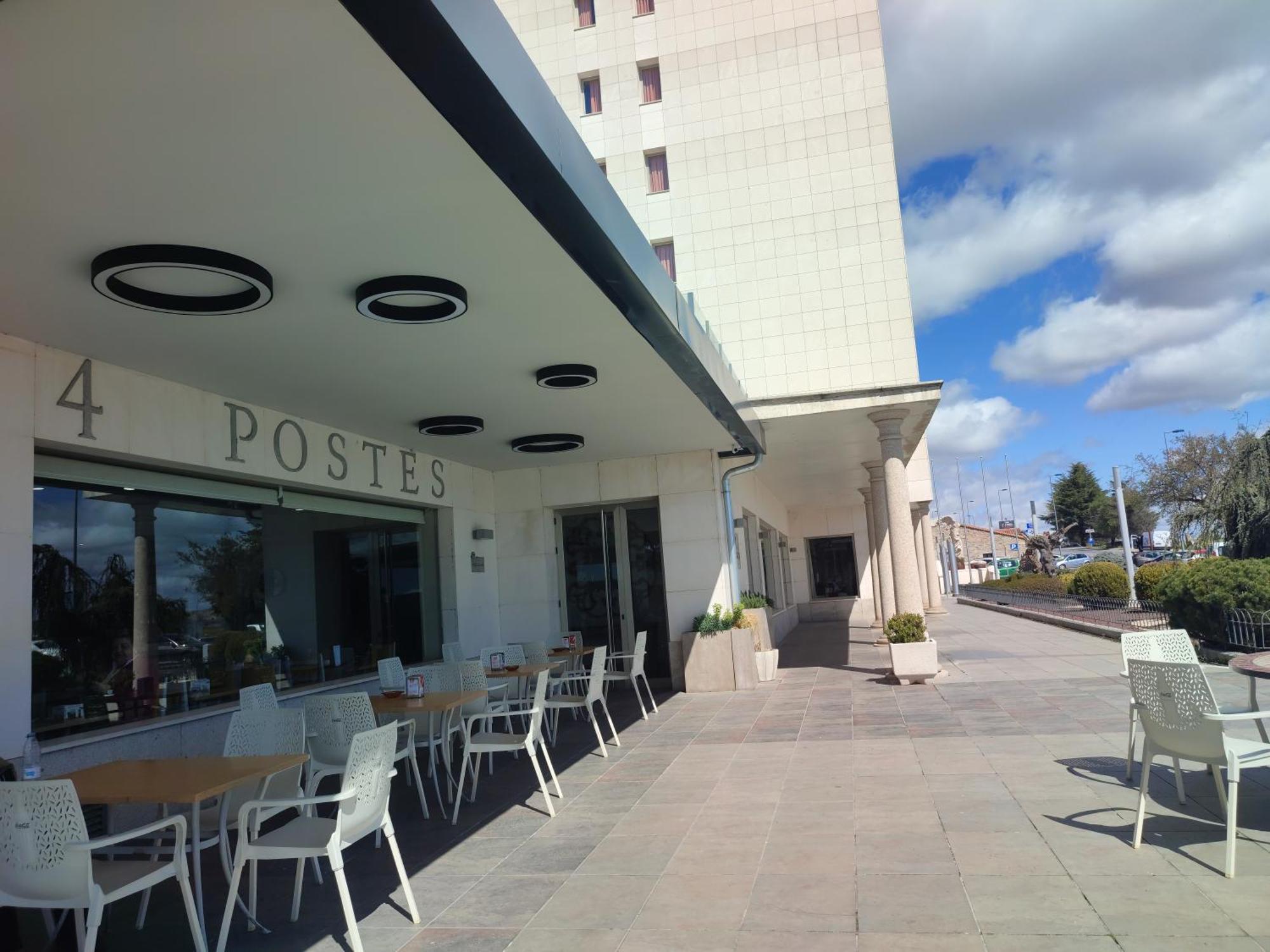 Hotel Sercotel Cuatro Postes Ávila Kültér fotó