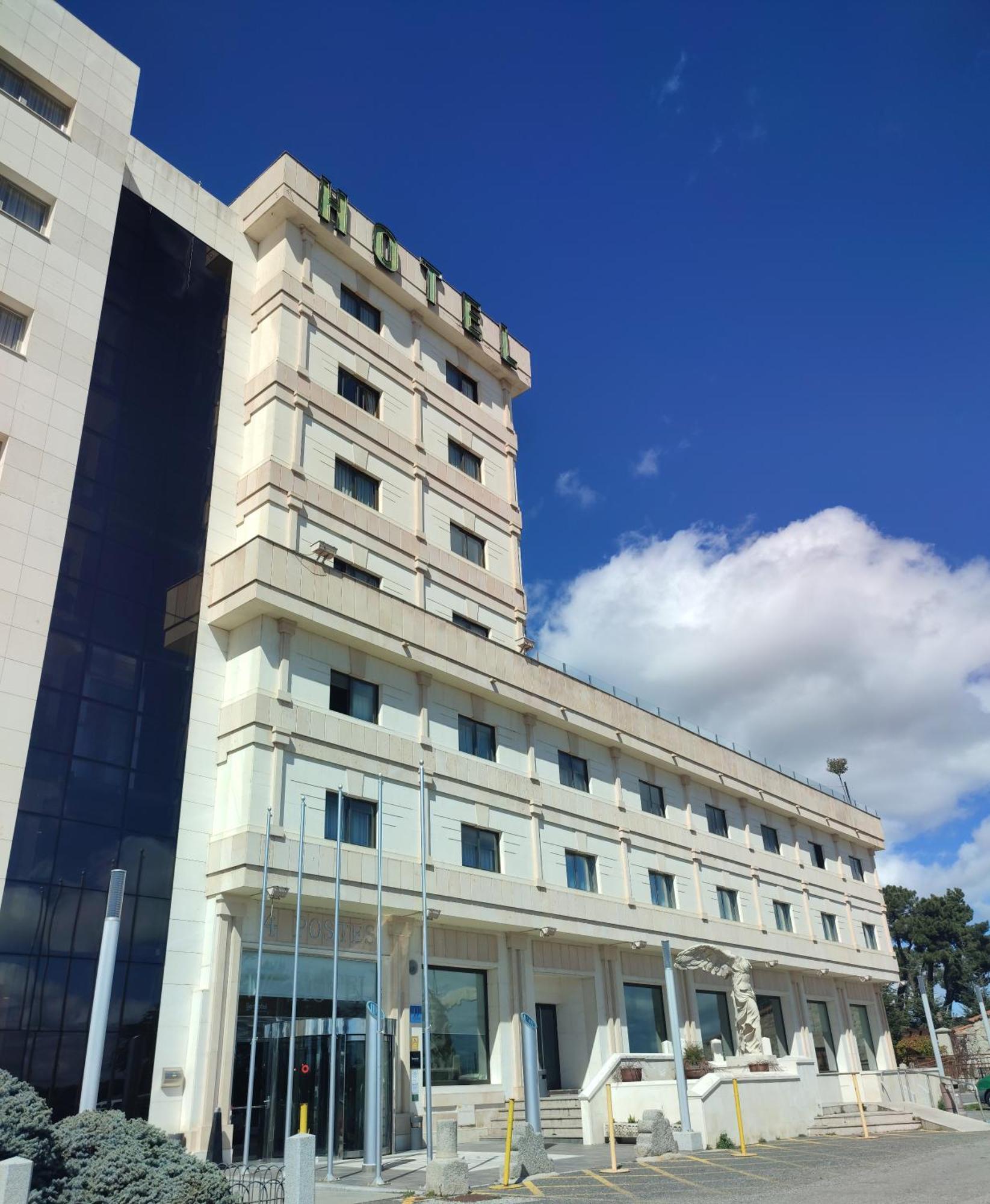 Hotel Sercotel Cuatro Postes Ávila Kültér fotó